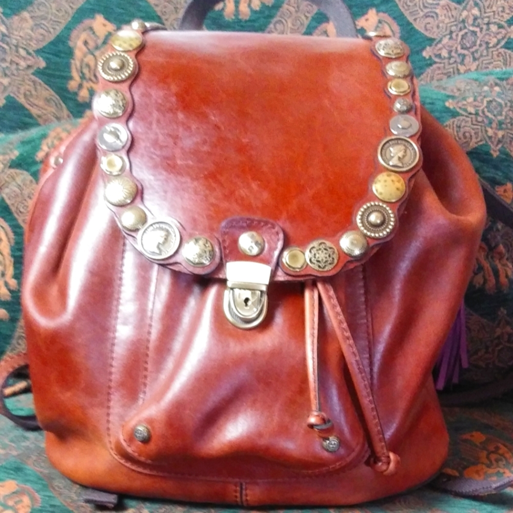 Patricia Nash Renaissance coin Medallion Leather Large Backpack Shoulder bucket